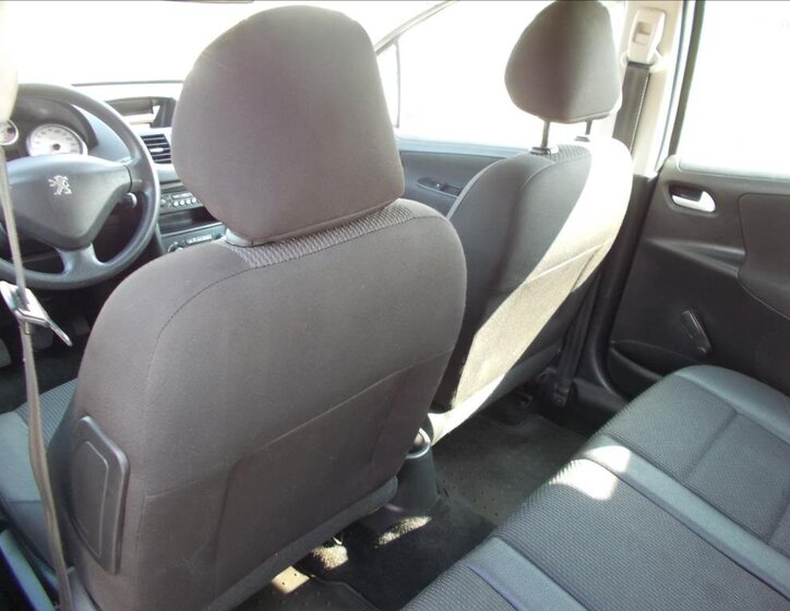 Peugeot 207 Kombi 1,4 l 70 kw