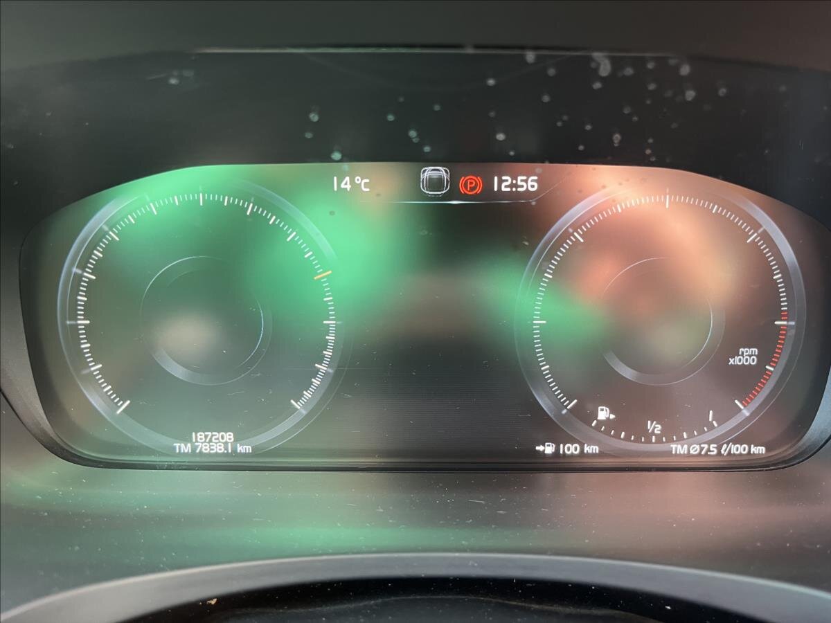 Volvo V90 Kombi 2,0 l 145 kw