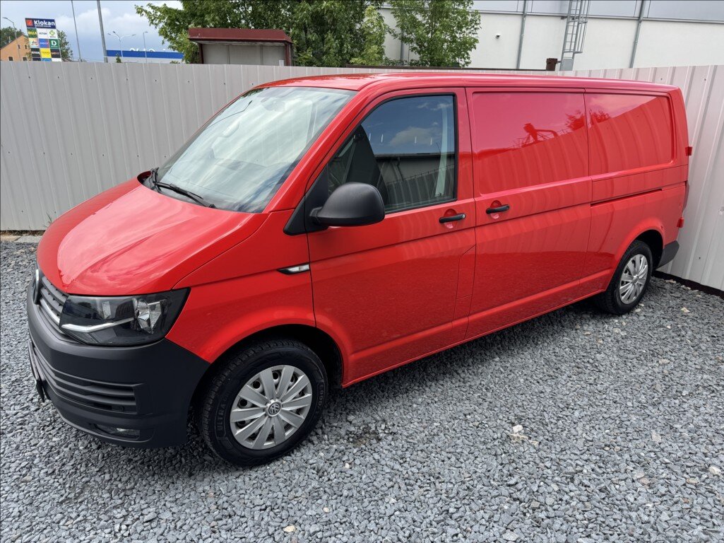 Volkswagen Transporter Skříň 2,0 l 110 kw