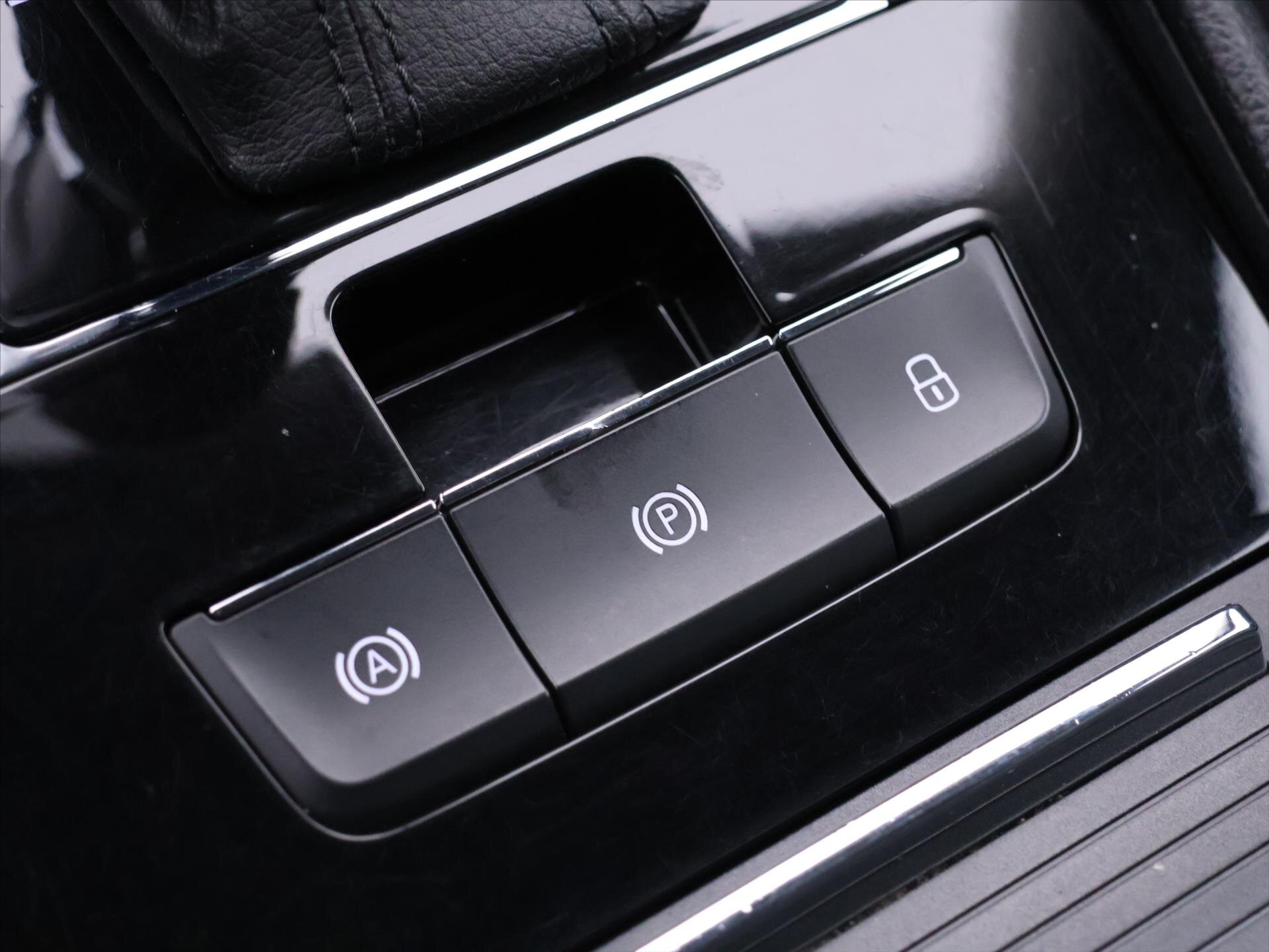 Škoda Superb Sedan 2,0 l 110 kw