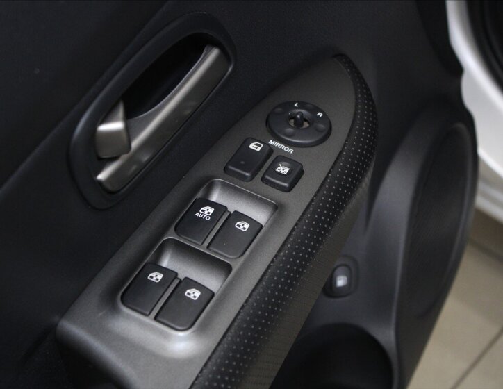 KIA Carens MPV 2,0 l 103 kw