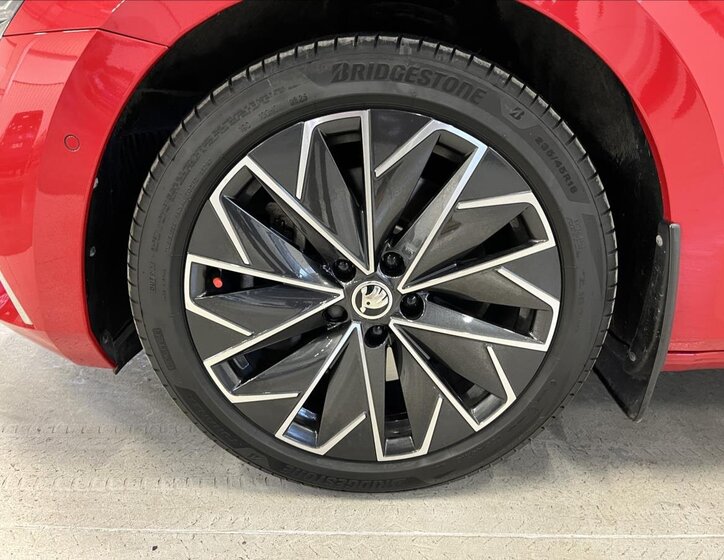 Škoda Superb Liftback 2,0 l 206 kw