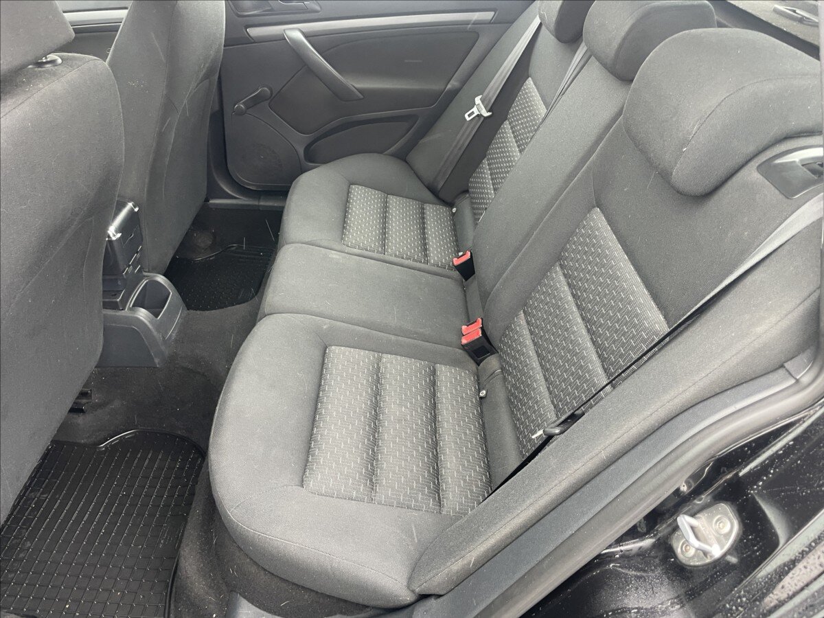 Škoda Octavia Kombi 1,6 l 77 kw