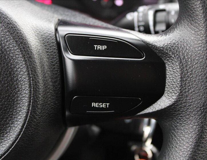 KIA Rio Hatchback 1,2 l 61 kw