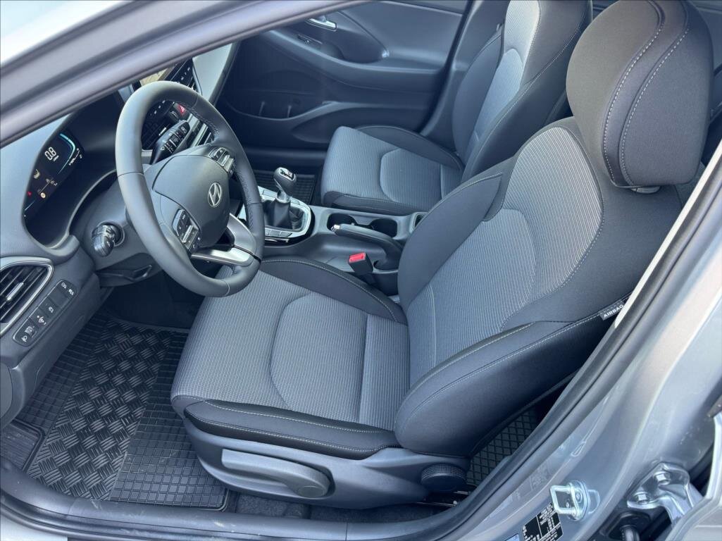 Hyundai i30 Hatchback 998,0 85 kw