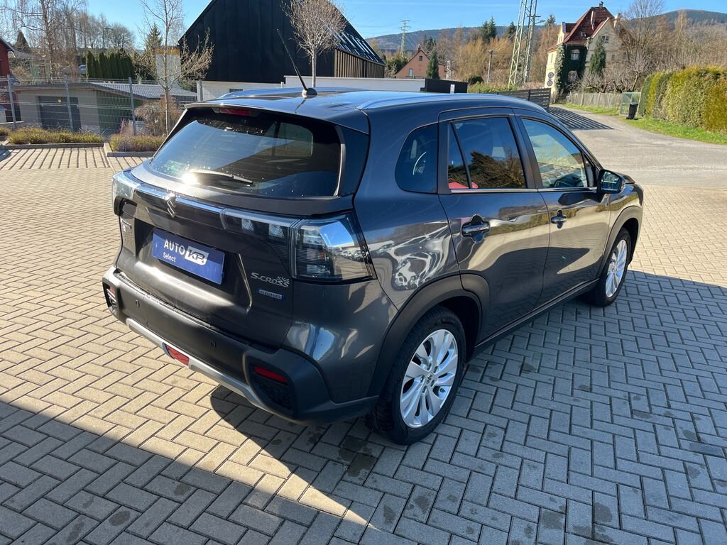 Suzuki S-Cross SUV / Terénní 1,4 l 95 kw
