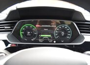 Audi e-tron SUV 0,0 300 kw