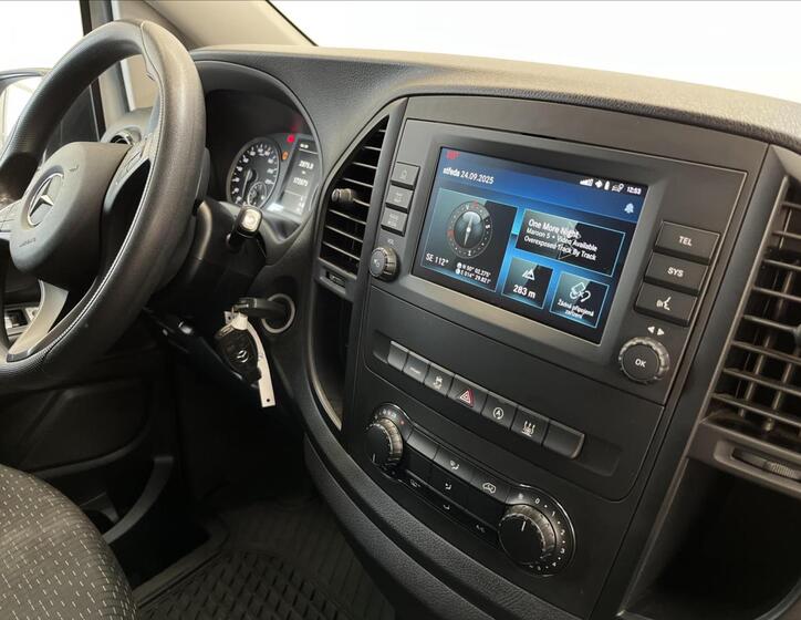Mercedes-Benz Vito 17