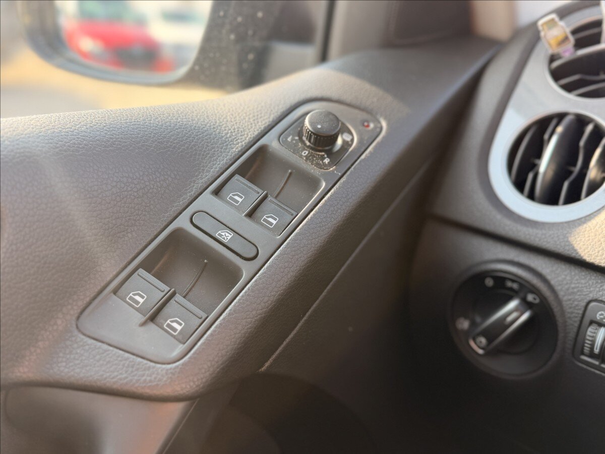 Volkswagen Tiguan SUV / Terénní 1,4 l 90 kw