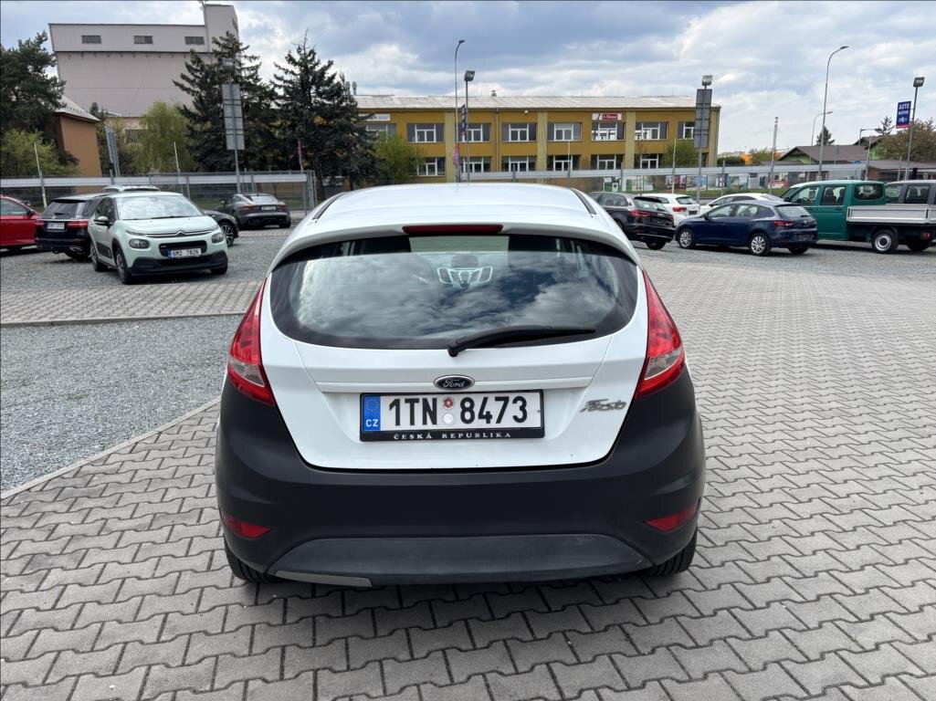 Ford Fiesta Hatchback 1,4 l 51 kw