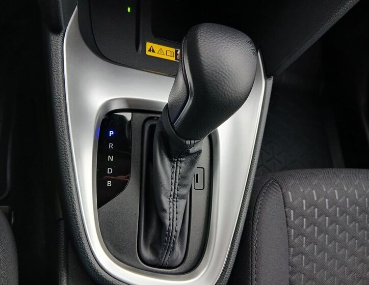 Toyota Yaris Cross 24