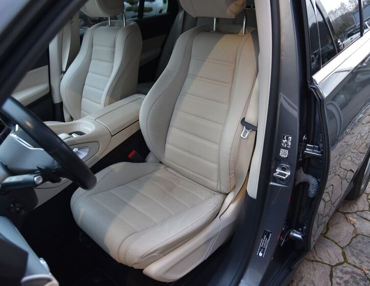 Mercedes-Benz GLE 17