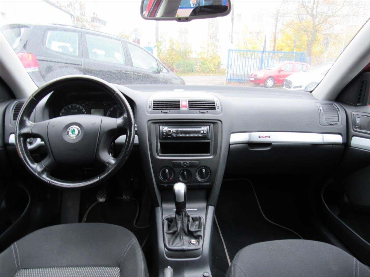 Škoda Octavia Kombi 2,0 l 110 kw