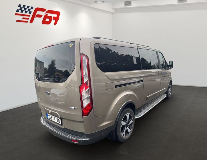 Ford Tourneo Custom 3