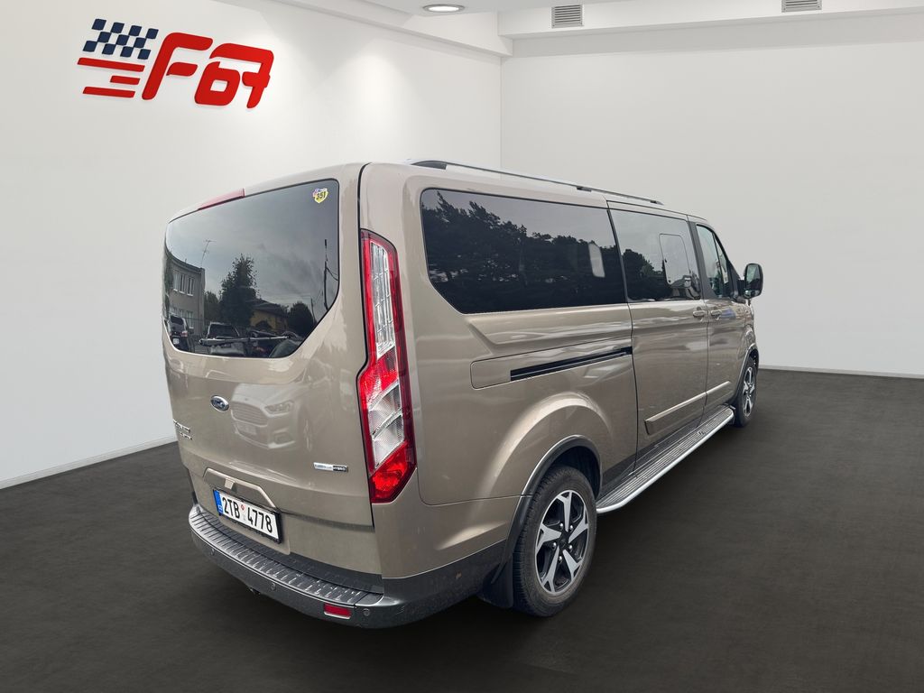 Ford Tourneo Custom