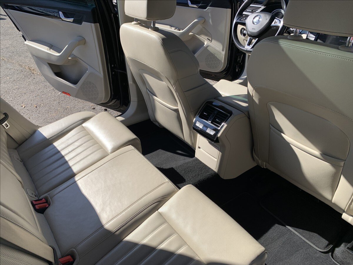 Škoda Superb Kombi 2,0 l 140 kw