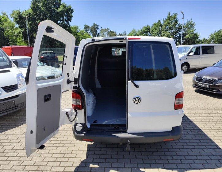 Volkswagen Transporter VAN-Minibus 2,0 l 103 kw