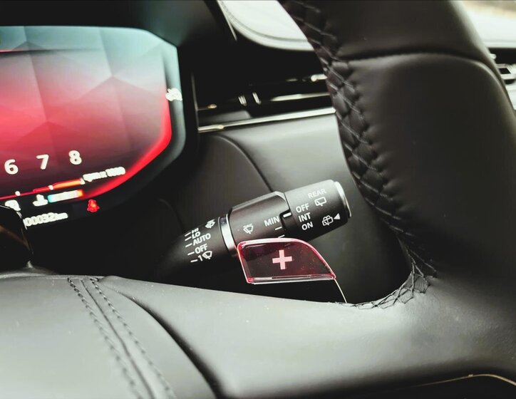 Land Rover Range Rover Sport SUV / Terénní 4,4 l 467 kw