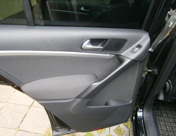 Volkswagen Tiguan Kombi 2,0 l 81 kw