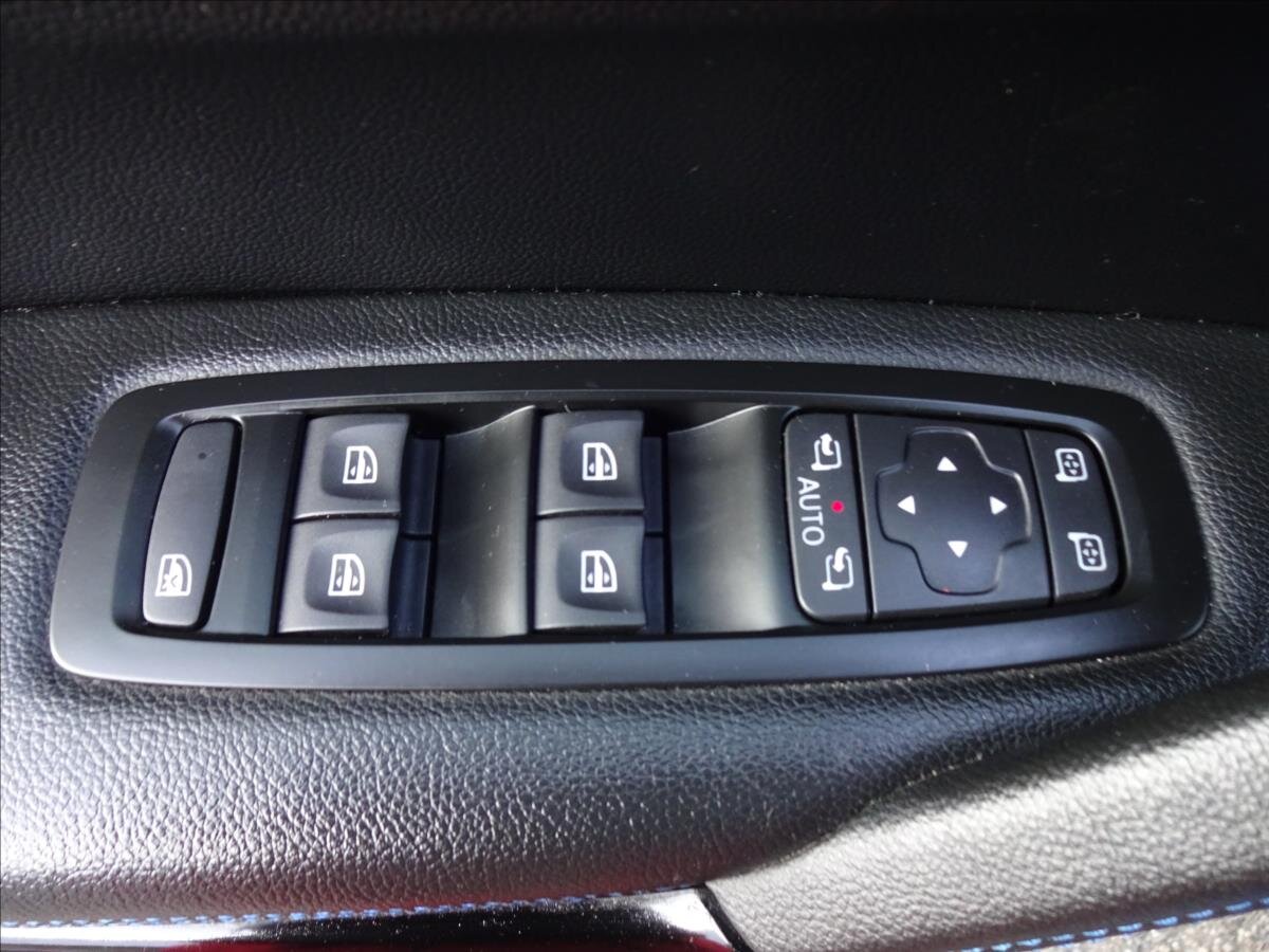 Renault Kadjar SUV 1,3 l 103 kw