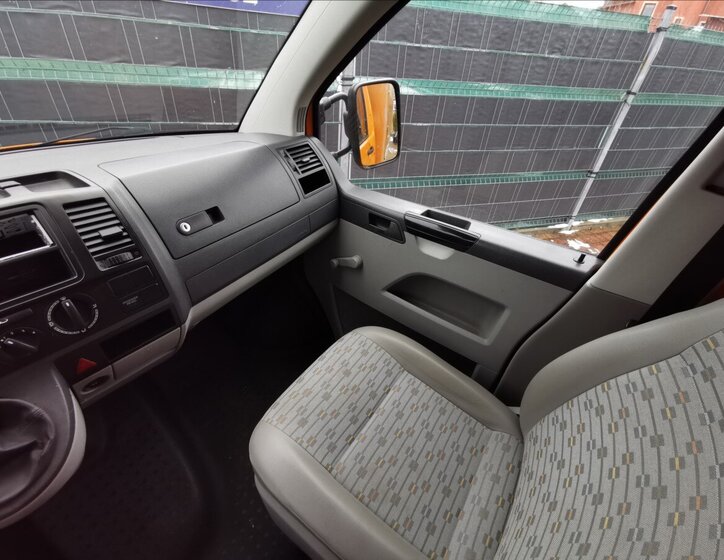 Volkswagen Transporter VAN / Minibus 2,0 l 75 kw