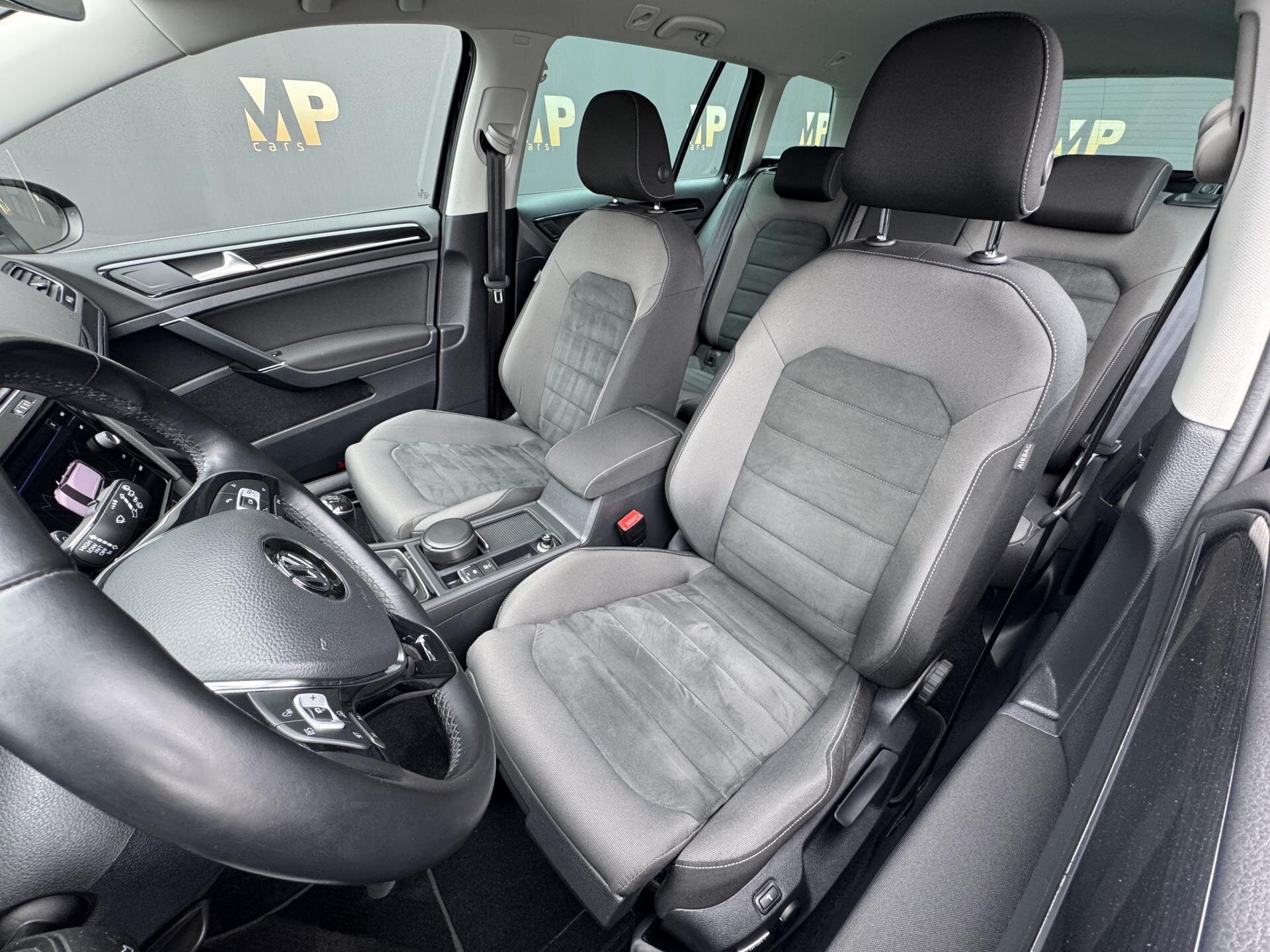 Volkswagen Golf Kombi 2,0 l 110 kw