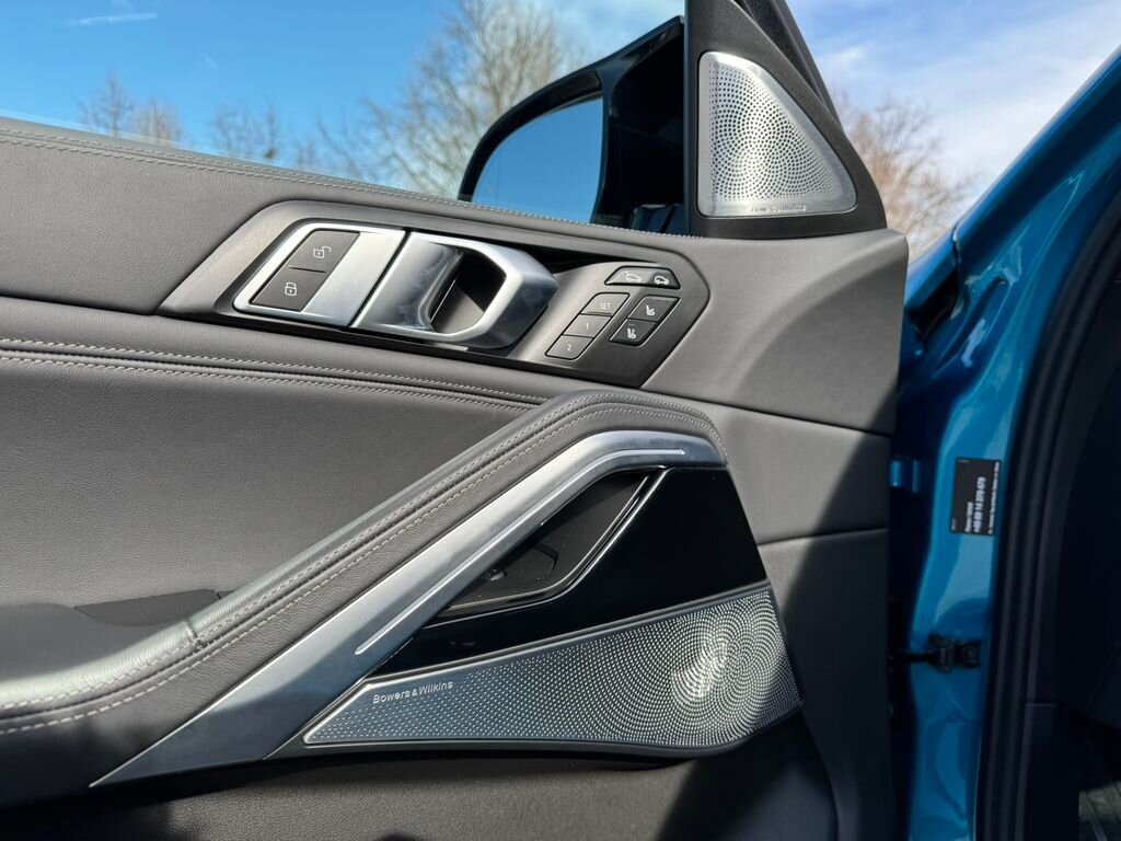 BMW X6 SUV / Terénní 4,4 l 390 kw