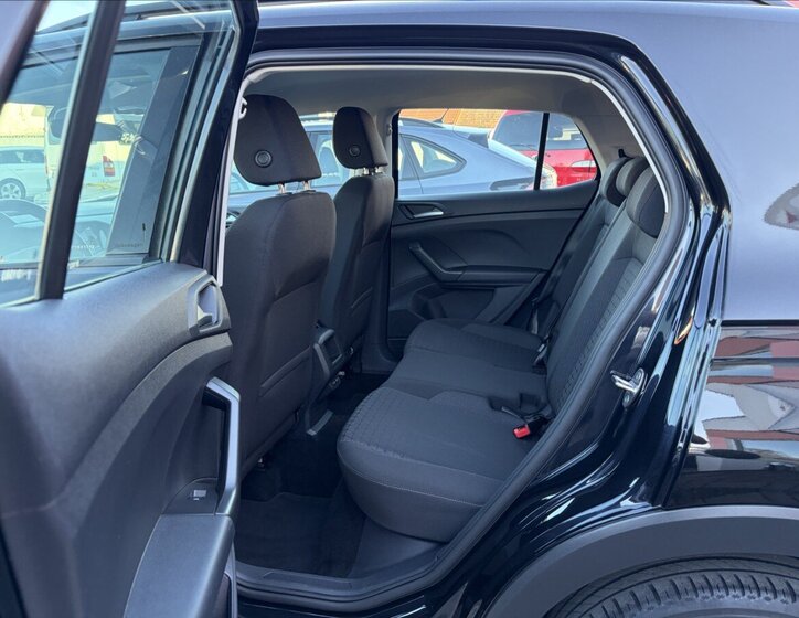 Volkswagen T-Cross Kombi 999,0 81 kw