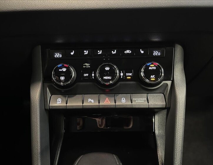 Škoda Karoq SUV 2,0 l 110 kw