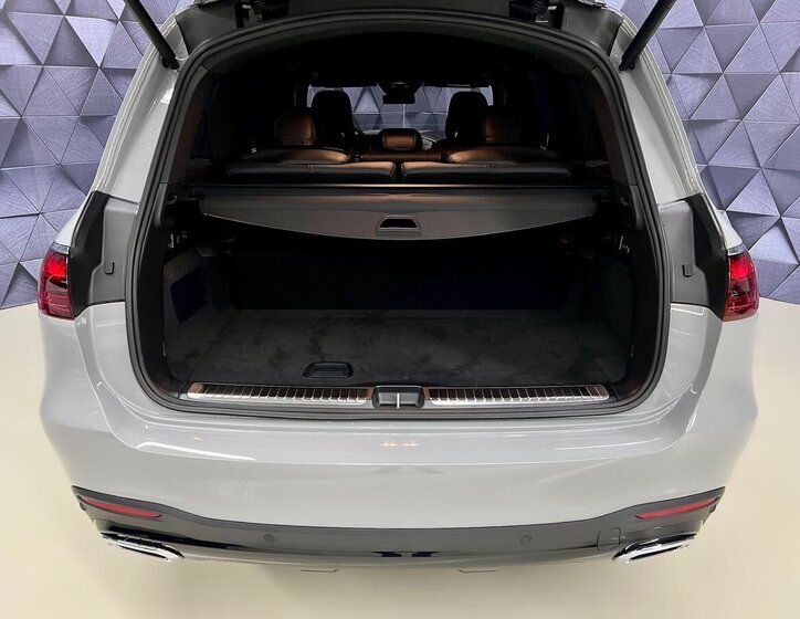 Mercedes-Benz GLS SUV 3,0 l 270 kw