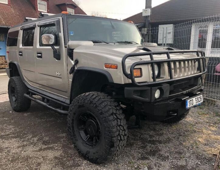 Hummer H2 4