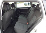 Volkswagen Passat 25