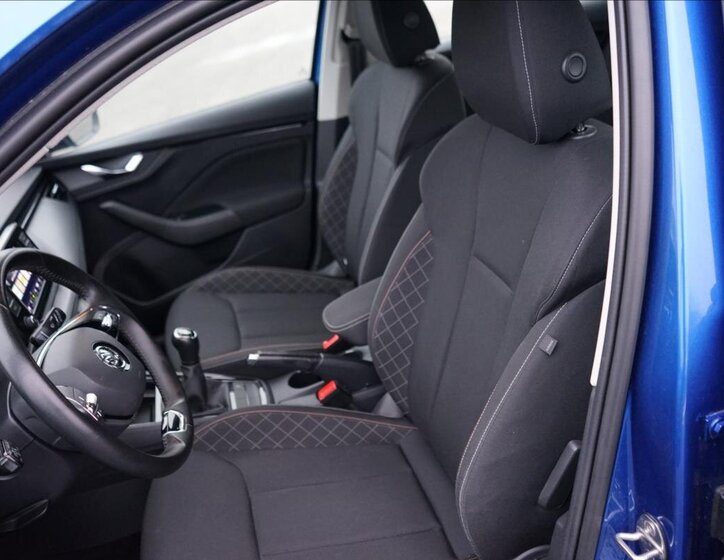 Škoda Kamiq Hatchback 999,0 81 kw