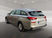 Hyundai i30 4