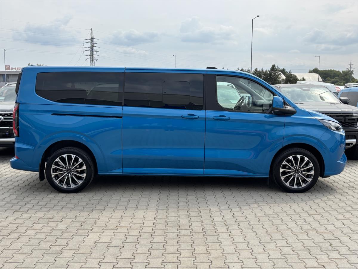 Ford Tourneo Custom