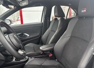 Toyota Yaris Cross 15