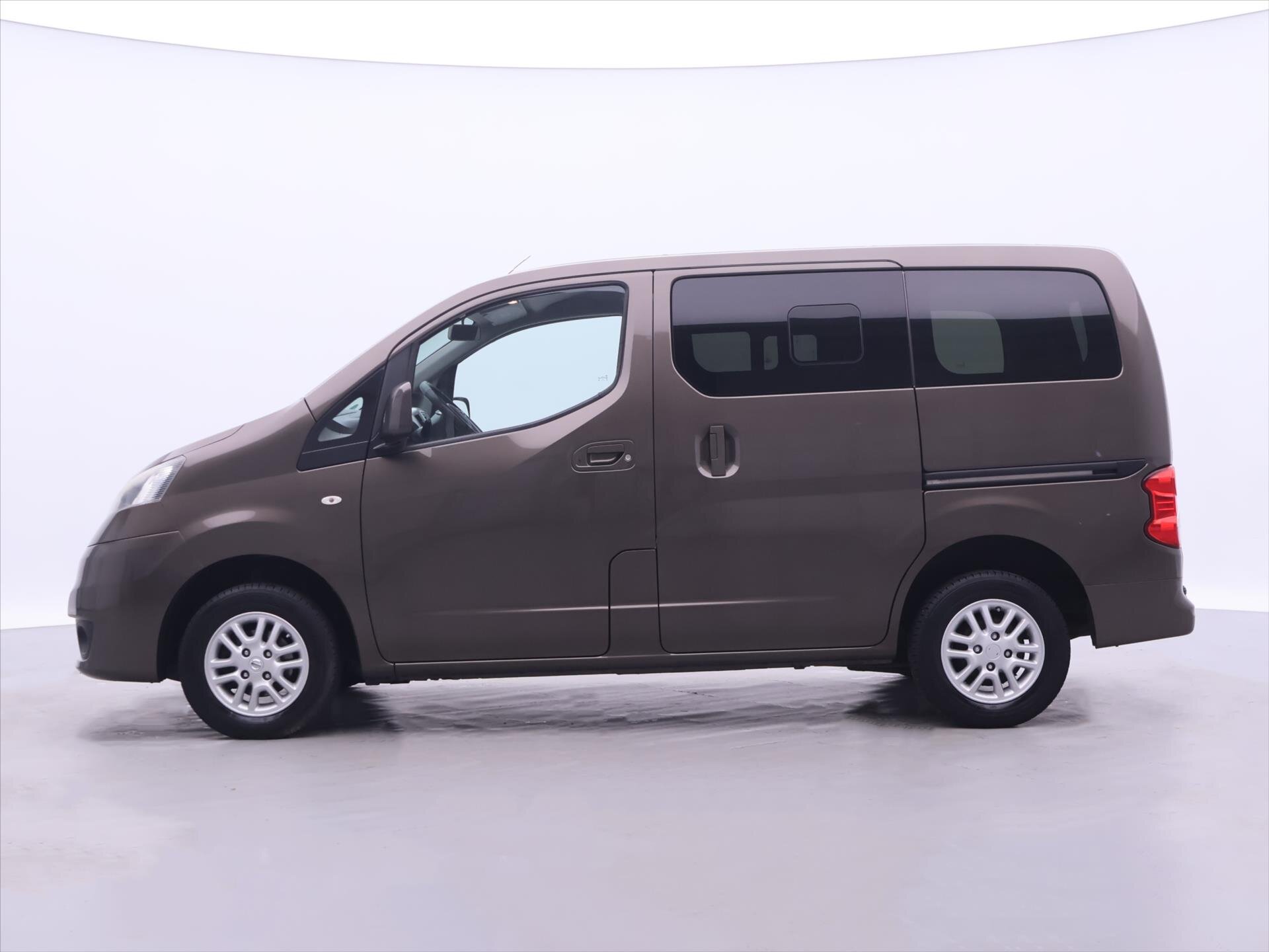 Nissan NV200 VAN / Minibus 1,5 l 81 kw
