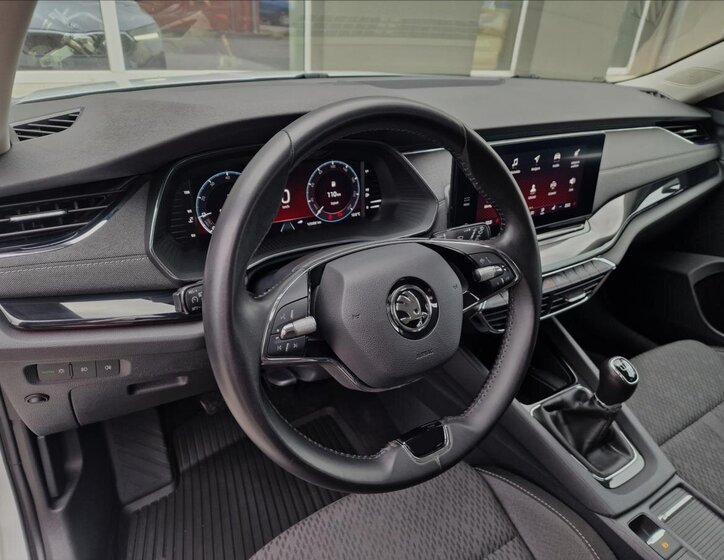 Škoda Octavia Kombi 2,0 l 85 kw