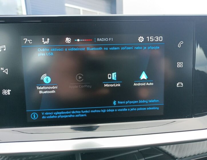 Peugeot 208 Hatchback 1,2 l 55 kw