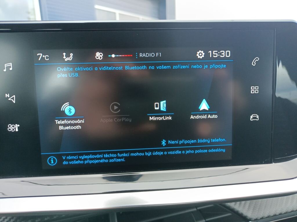 Peugeot 208 Hatchback 1,2 l 55 kw