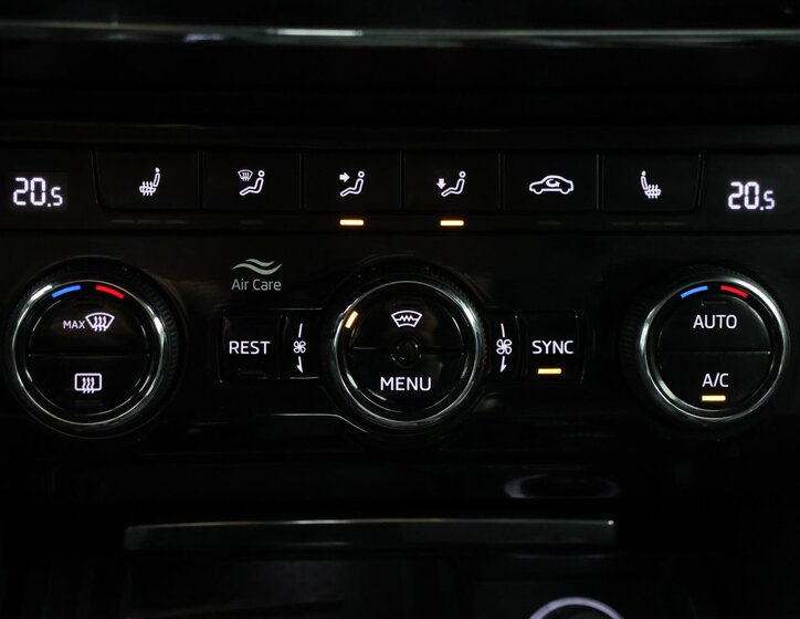 Škoda Superb Kombi 2,0 l 140 kw