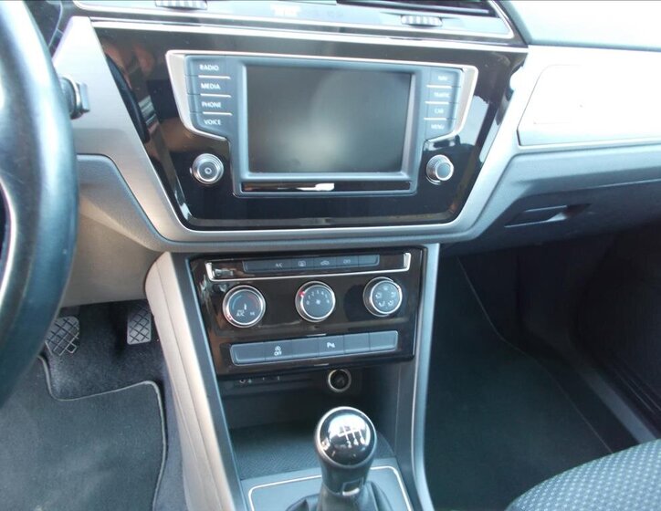 Volkswagen Touran 21