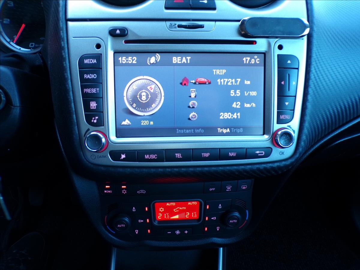 Alfa Romeo MiTo Hatchback 1,6 l 88 kw