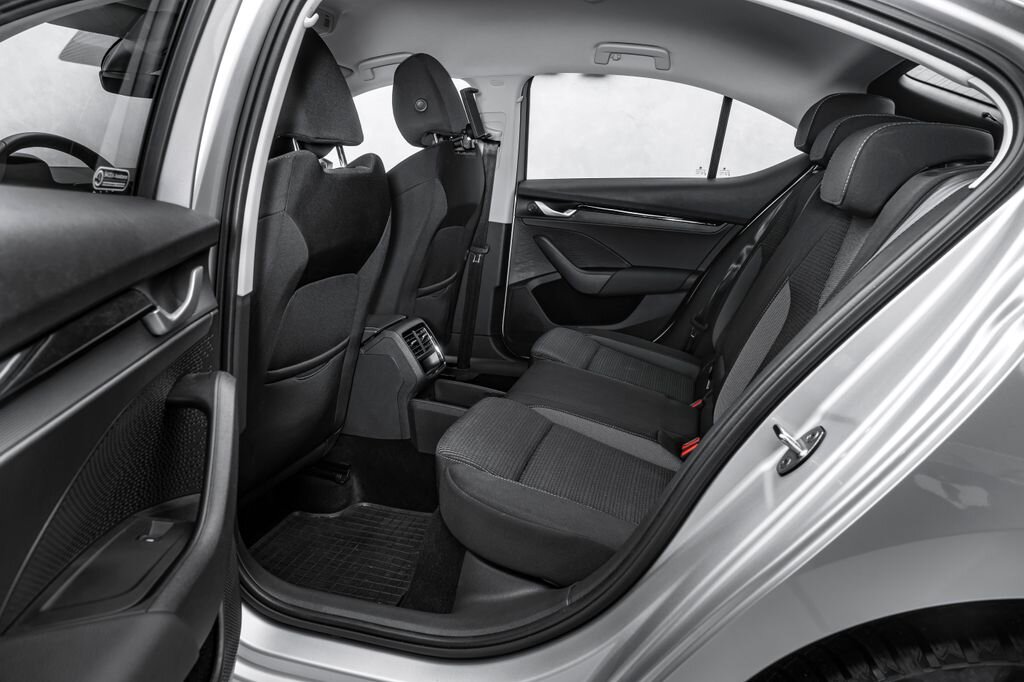 Škoda Octavia Sedan / Limuzína 1,5 l 110 kw