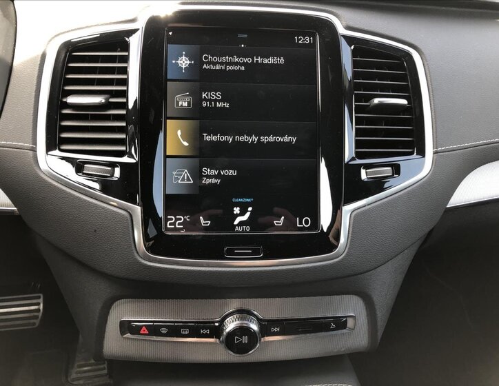 Volvo XC90 SUV / Terénní 2,0 l 173 kw