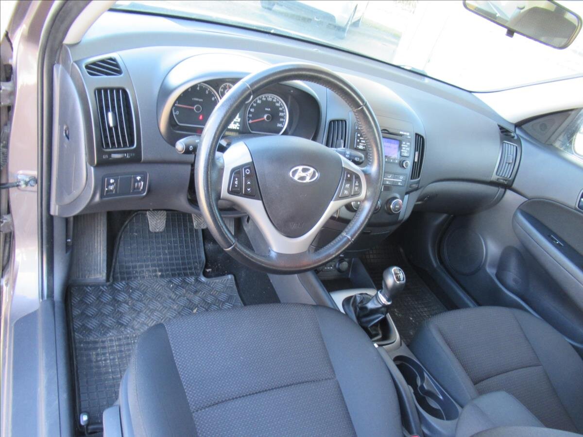 Hyundai i30 Hatchback 1,4 l 80 kw