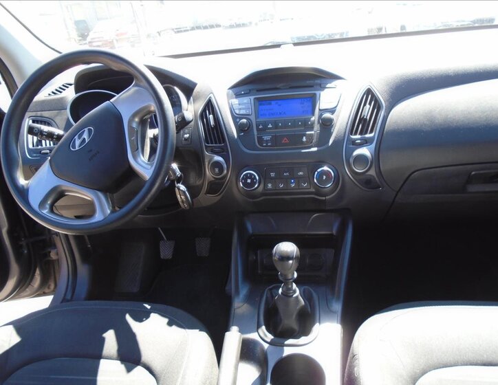 Hyundai ix35 SUV / Terénní 1,6 l 99 kw
