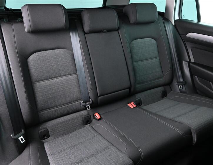 Volkswagen Passat 29