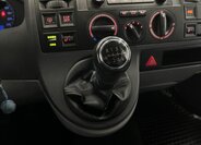 Volkswagen Caravelle 9