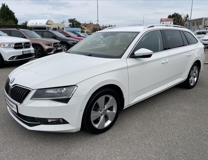 Škoda Superb 1